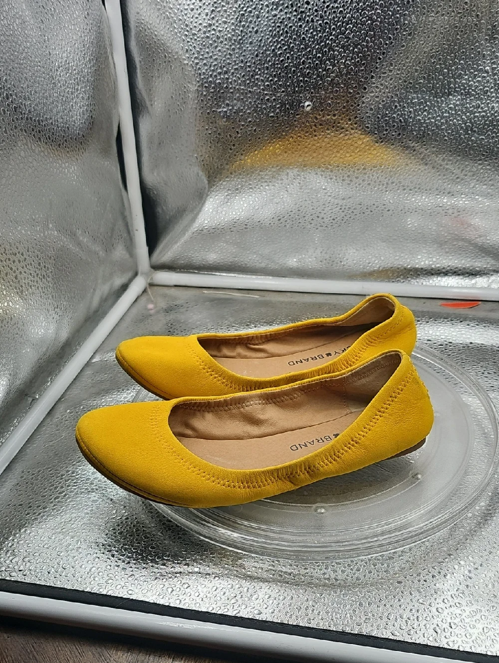 P Deep Goldenrod Yellow Lucky Brand Slippers Sz 8 - Picture 3 of 6